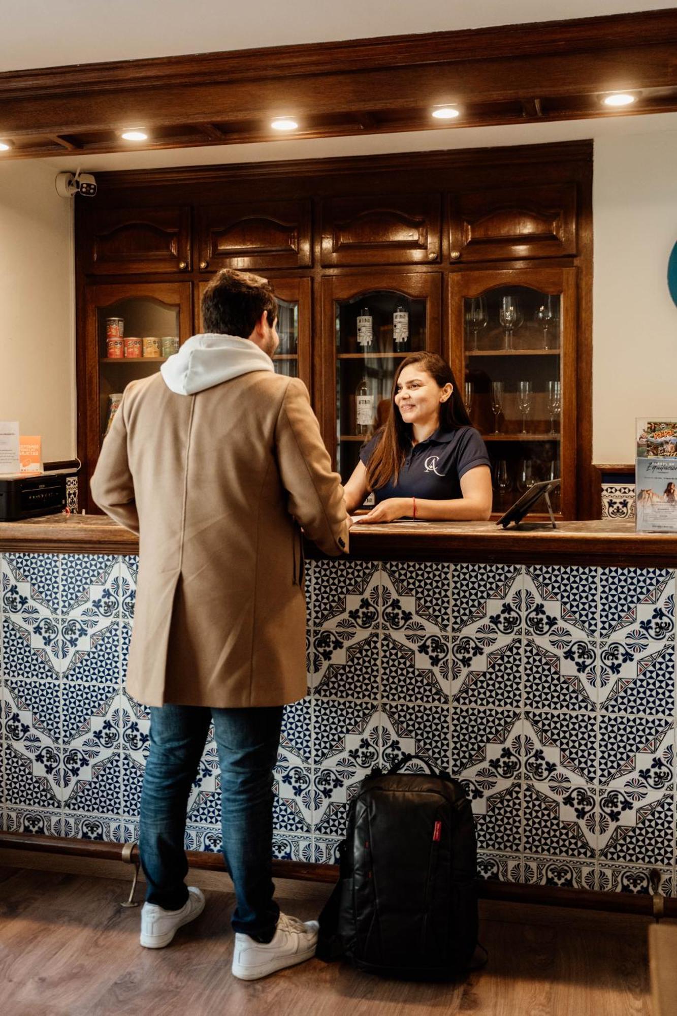 Casa Asturias Hotell Ensenada Eksteriør bilde